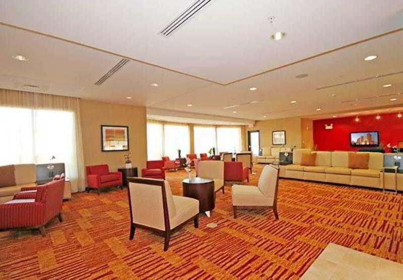 Courtyard Greensboro Airport Ресторант снимка