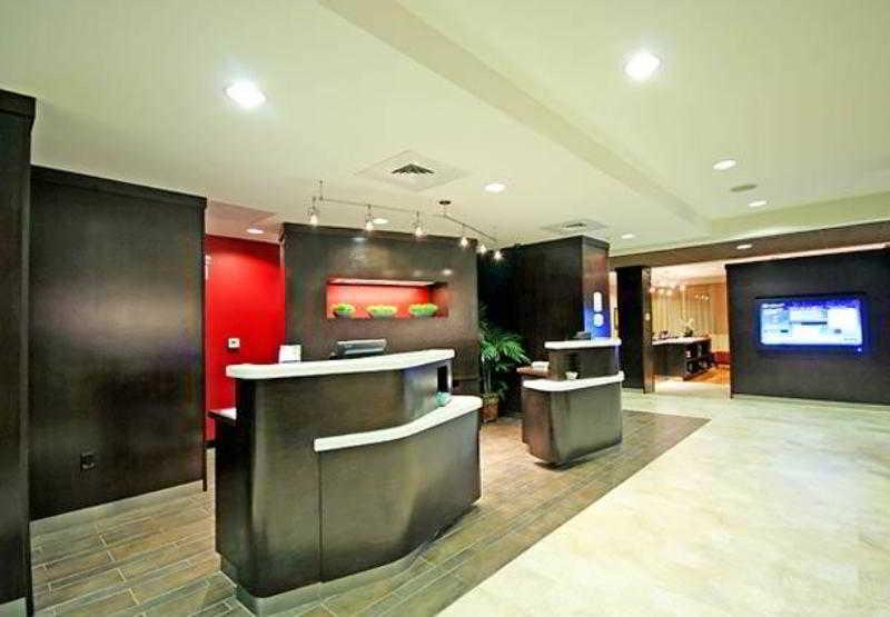 Courtyard Greensboro Airport Екстериор снимка